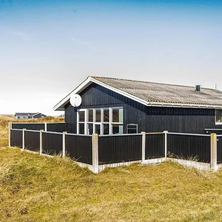 8 Person In Harbo Re Holiday home *